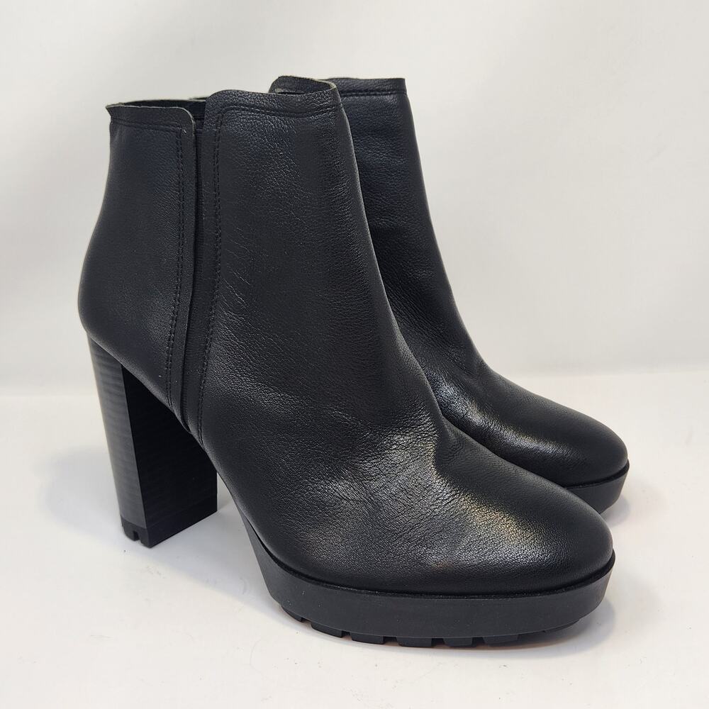 Kenneth Cole Justin Lug Sole Chelsea Ankle Boots Women Size 11 Black Leather